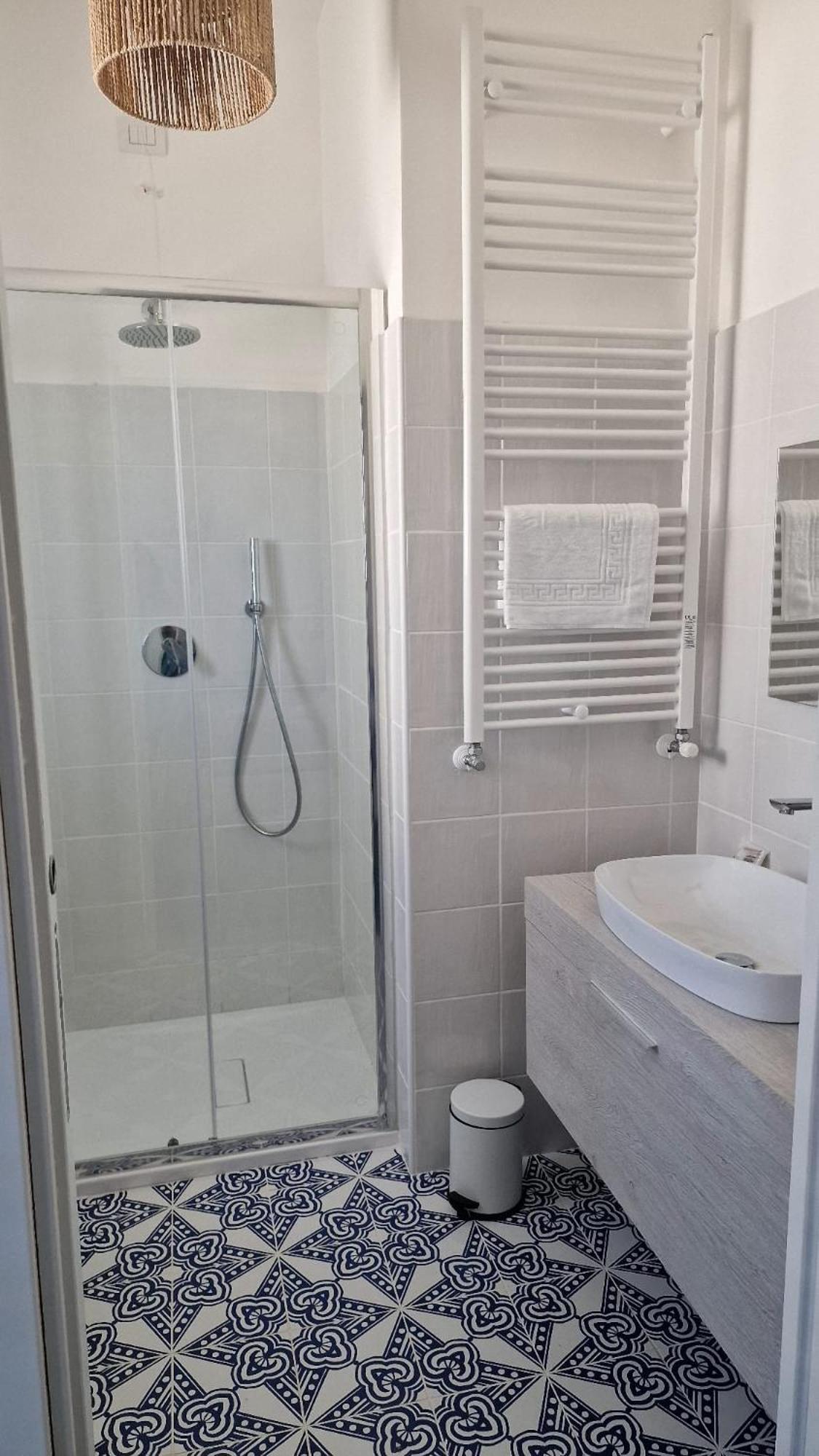 Villa Gaia Пиццо Экстерьер фото